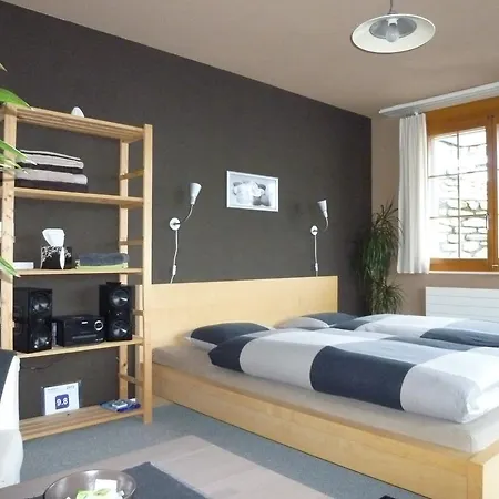 Haussener Bed & Breakfast Krattigen