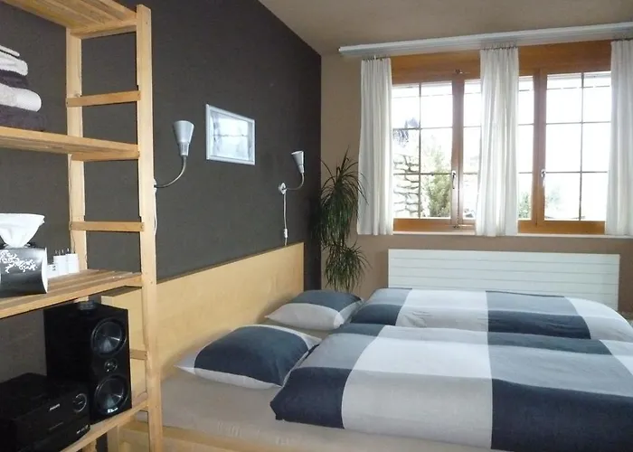 Bed and breakfast Haussener 3*